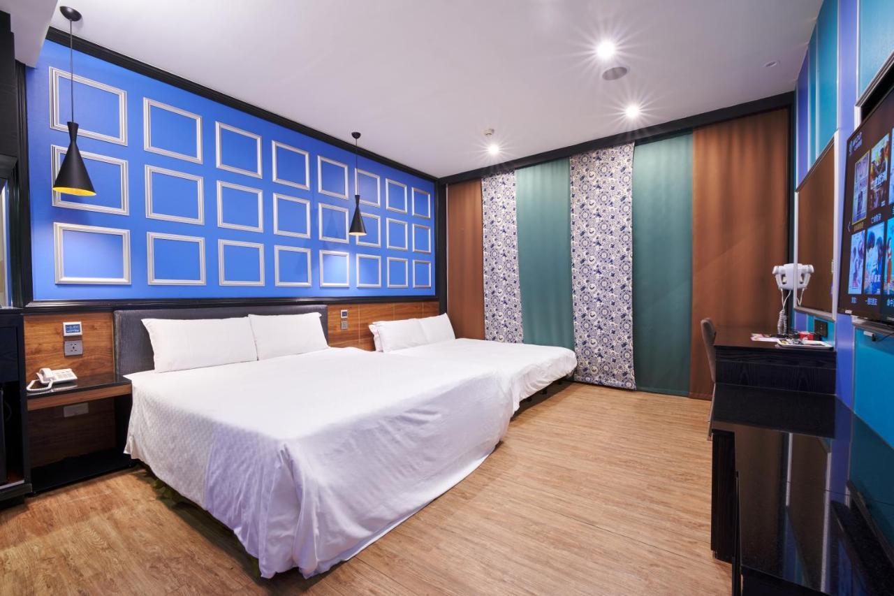 Catwalk Motel -Тайнань Экстерьер фото